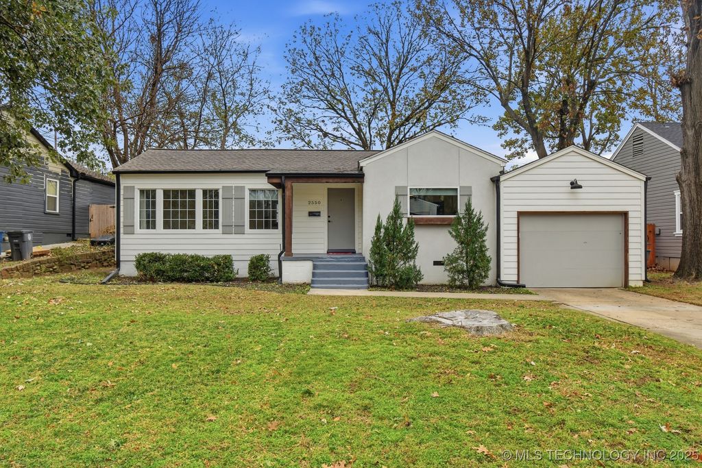 2550 E 17th Street, Tulsa, OK 74104