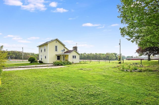 22835 US Highway 12, Edwardsburg, MI 49112