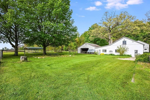 22835 US Highway 12, Edwardsburg, MI 49112