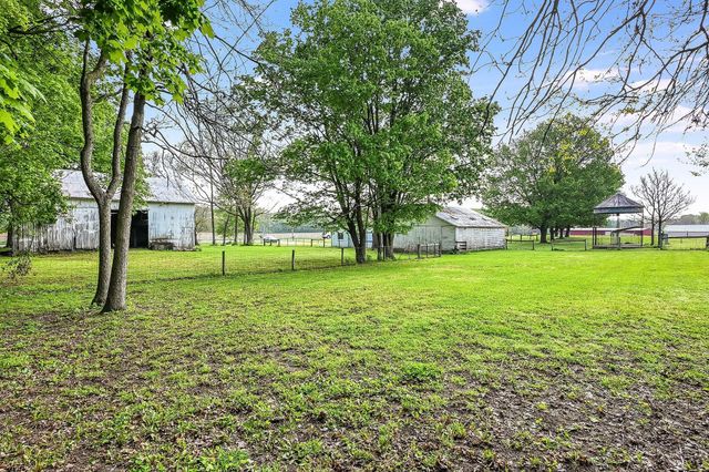 22835 US Highway 12, Edwardsburg, MI 49112