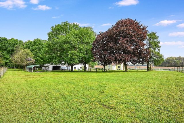 22835 US Highway 12, Edwardsburg, MI 49112