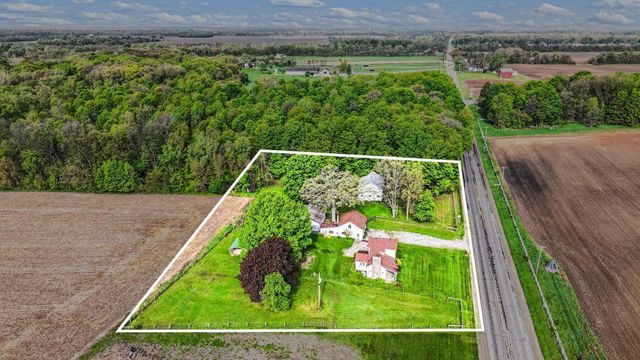 22835 US Highway 12, Edwardsburg, MI 49112