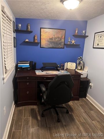 1717 Klerner Lane, New Albany, IN 47150