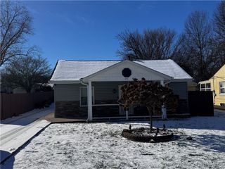 1717 Klerner Lane, New Albany, IN 47150