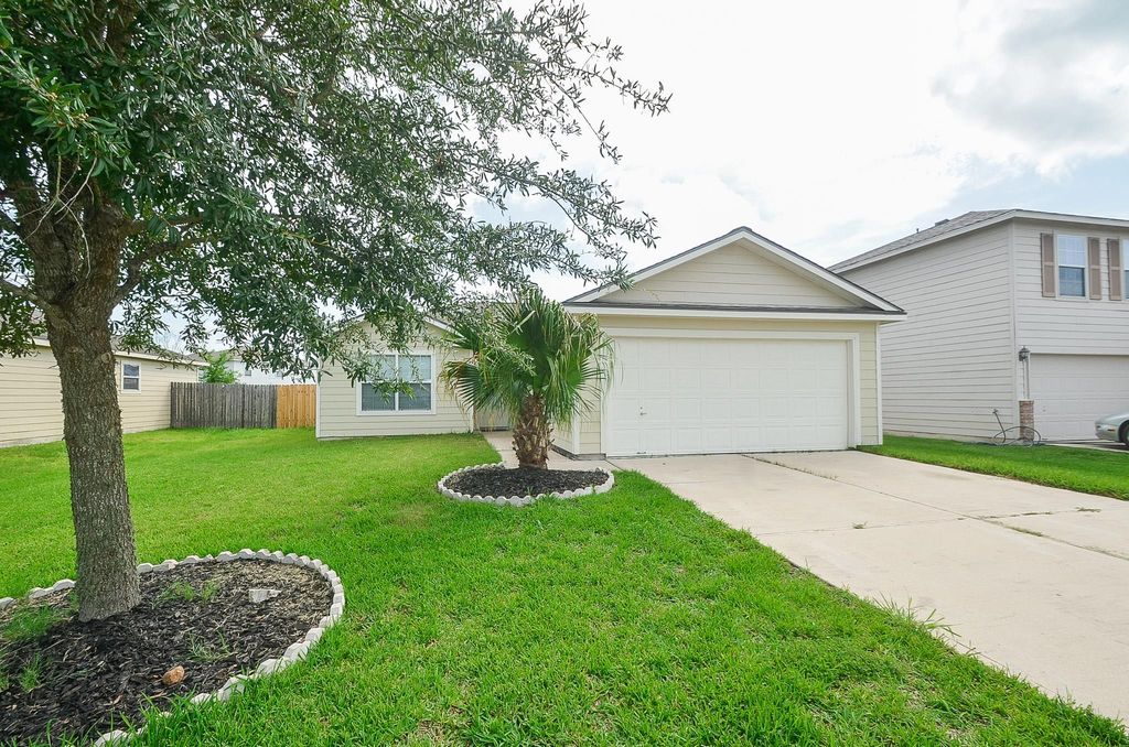 7211 Towering Pine Lane, Richmond, TX 77469