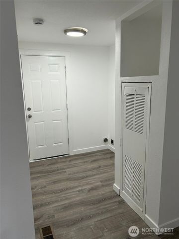 21 E North Lake Drive, Shelton, WA 98584