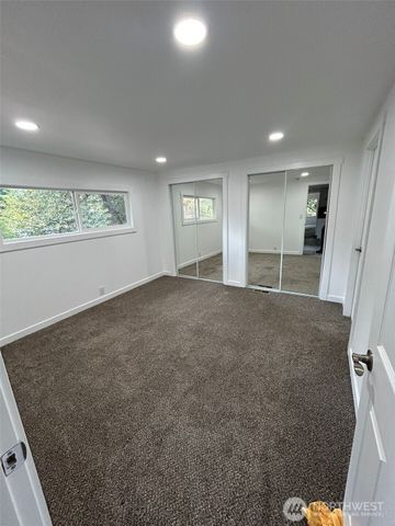 21 E North Lake Drive, Shelton, WA 98584