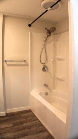 21841 Main Street, Reeds Spring, MO 65737