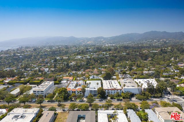 537 San Vicente Boulevard, Santa Monica, CA 90402