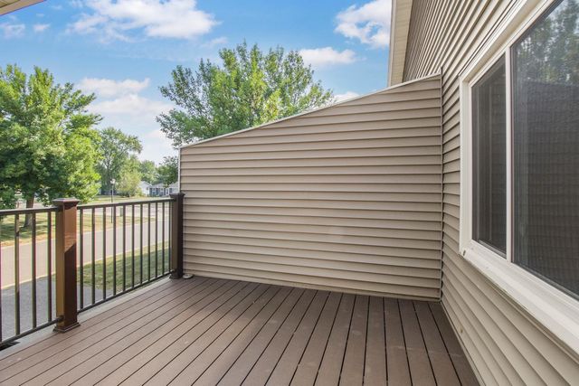 16211 Flagstaff Court S, Lakeville, MN 55068