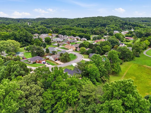 10204 Nissi Way, Soddy Daisy, TN 37379