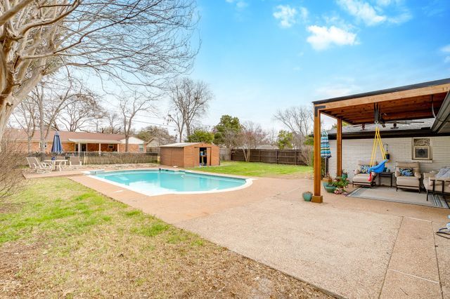 3512 Winifred Drive, Fort Worth, TX 76133