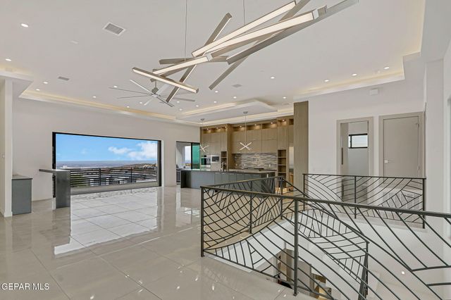 1281 DESERT NIGHT Street, El Paso, TX 79912