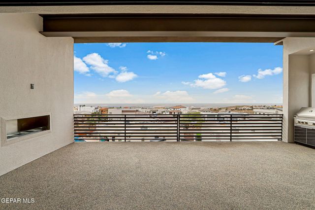 1281 DESERT NIGHT Street, El Paso, TX 79912