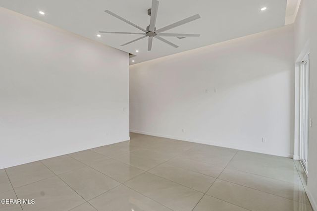 1281 DESERT NIGHT Street, El Paso, TX 79912