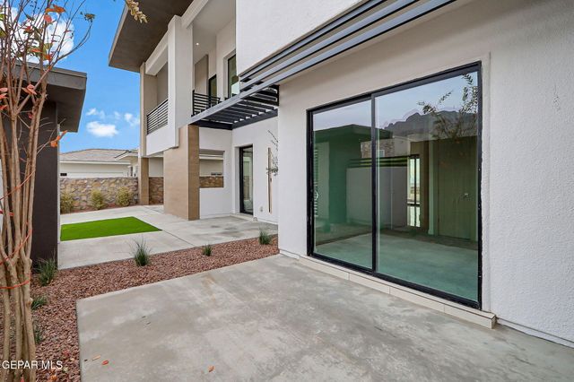 1281 DESERT NIGHT Street, El Paso, TX 79912