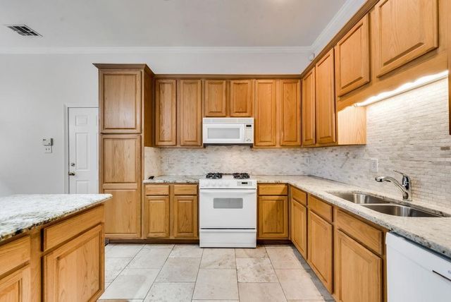 5844 Oram Street, Dallas, TX 75206