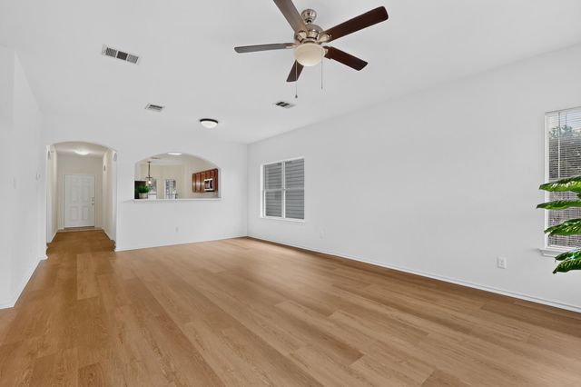 11607 Lapoynor ST, Manor, TX 78653
