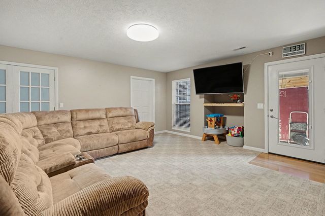 125 Paige Park Ln, Goodlettsville, TN 37072