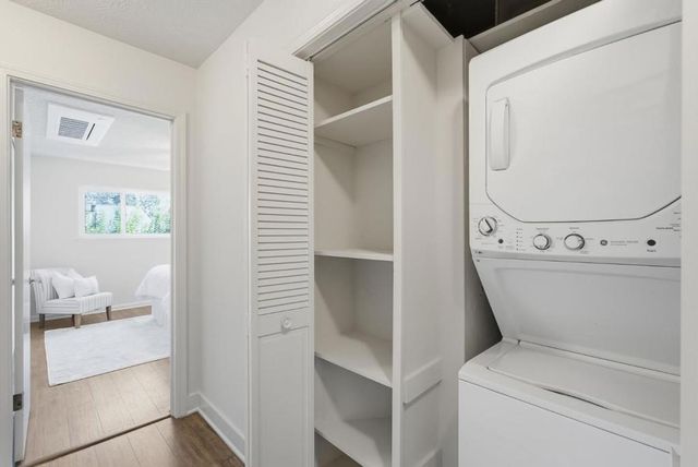 1898 Meridian Avenue 48, San Jose, CA 95125