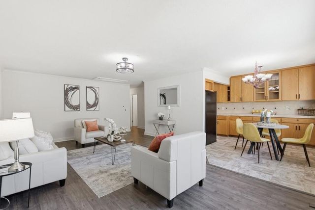 1898 Meridian Avenue 48, San Jose, CA 95125