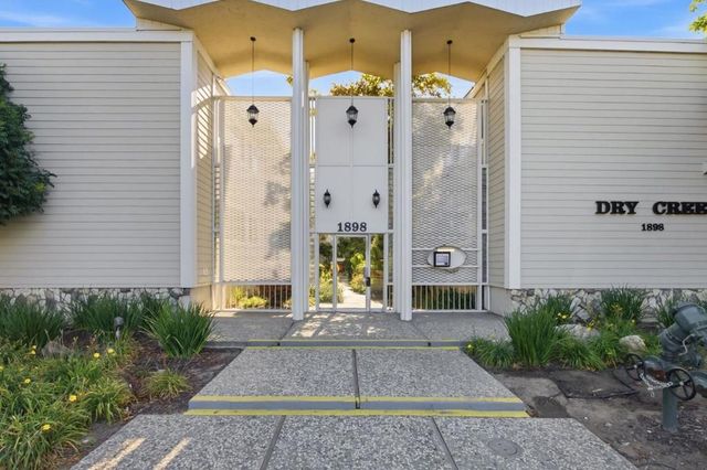 1898 Meridian Avenue 48, San Jose, CA 95125