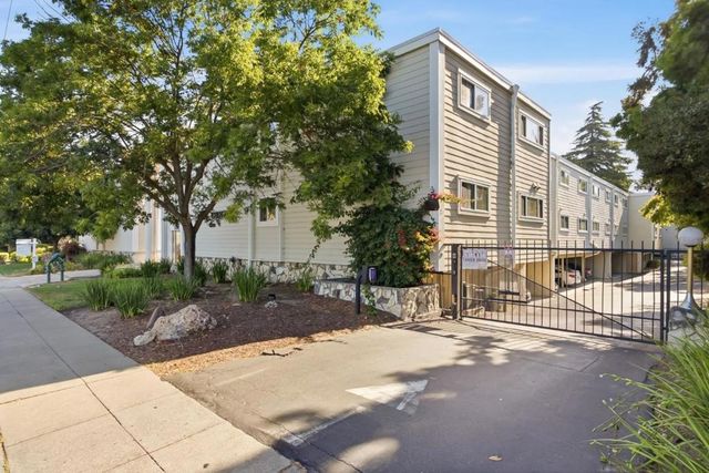 1898 Meridian Avenue 48, San Jose, CA 95125