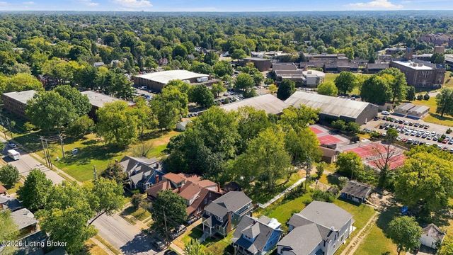 1656 Richmond Dr, Louisville, KY 40205