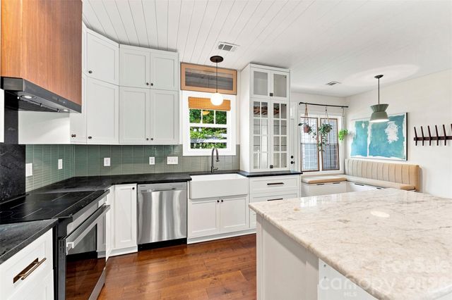 14100 Garden District Row, Huntersville, NC 28078