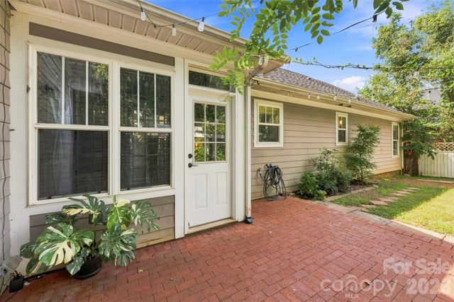 14100 Garden District Row, Huntersville, NC 28078