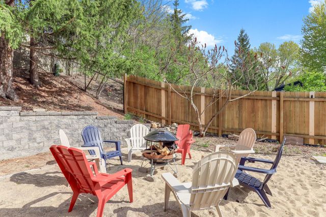 9565 Yukon Avenue S, Bloomington, MN 55438