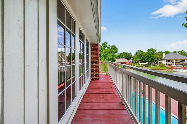 4131 Crow Valley, Missouri City, TX 77459