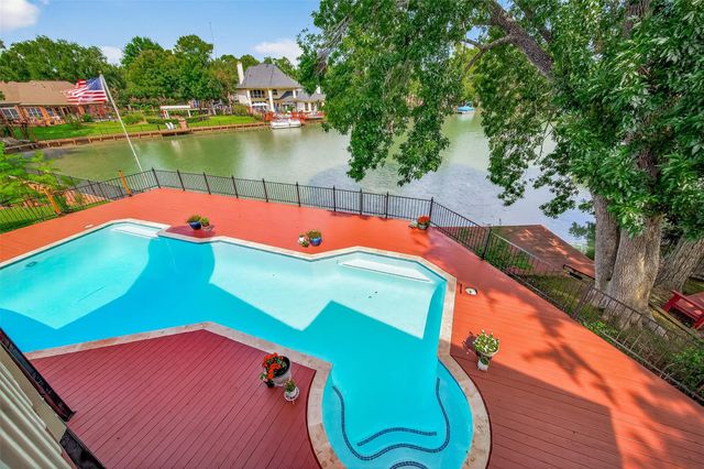 4131 Crow Valley, Missouri City, TX 77459