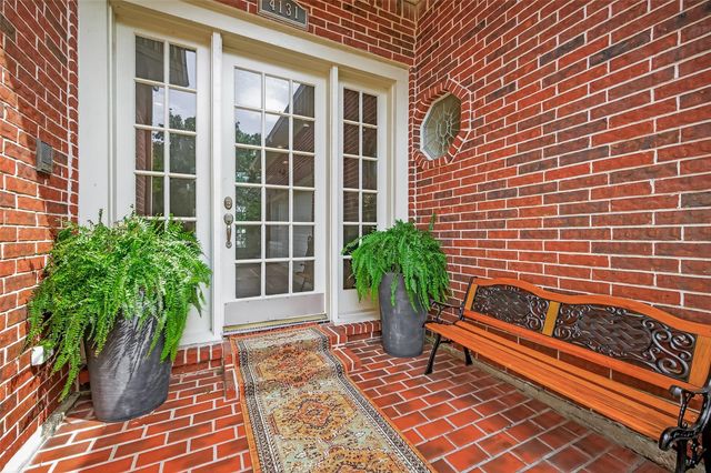 4131 Crow Valley, Missouri City, TX 77459