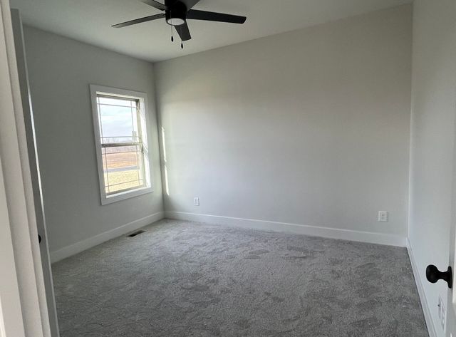 1015 Linder Ridge Rd, Woodlawn, TN 37191