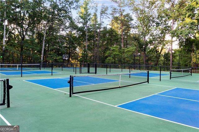 176 Cherokee Drive S, Waleska, GA 30183