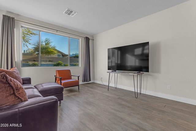 18115 W CARDINAL Drive, Goodyear, AZ 85338