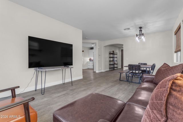 18115 W CARDINAL Drive, Goodyear, AZ 85338