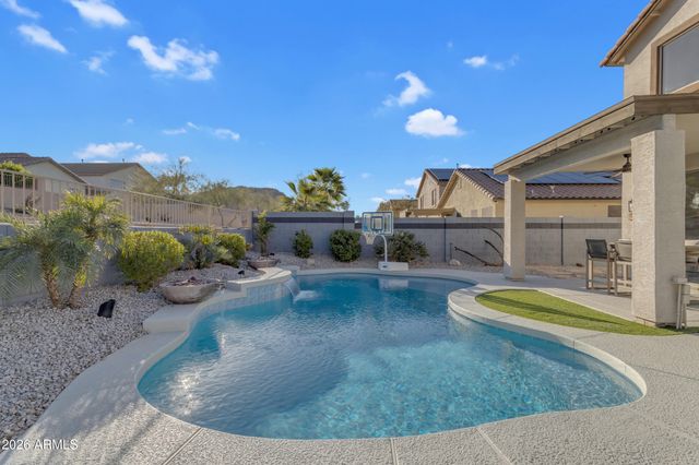 18115 W CARDINAL Drive, Goodyear, AZ 85338