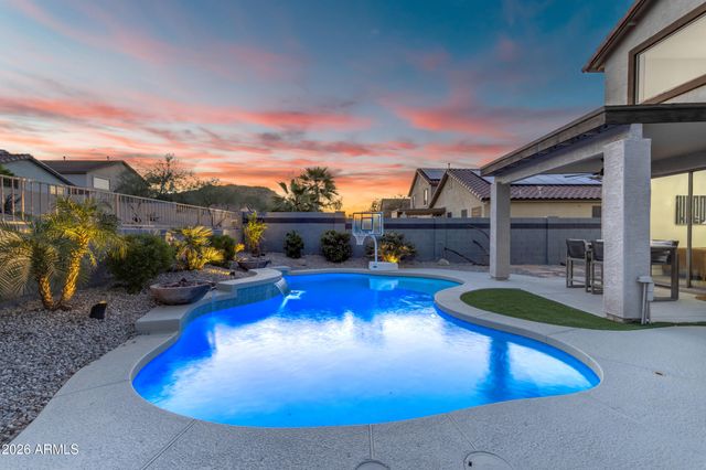 18115 W CARDINAL Drive, Goodyear, AZ 85338