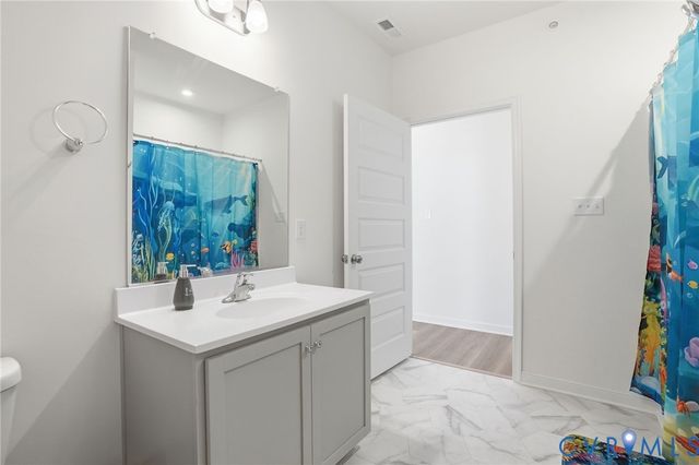3813 Maze Runner Dr, Midlothian, VA 23112