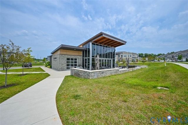 3813 Maze Runner Dr, Midlothian, VA 23112
