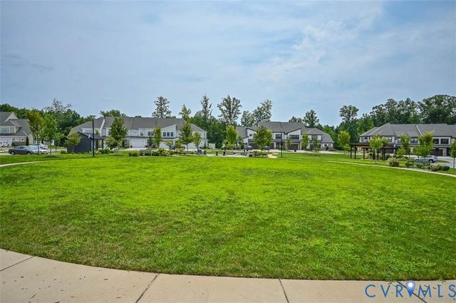 3813 Maze Runner Dr, Midlothian, VA 23112