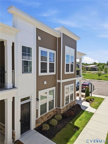 3813 Maze Runner Dr, Midlothian, VA 23112