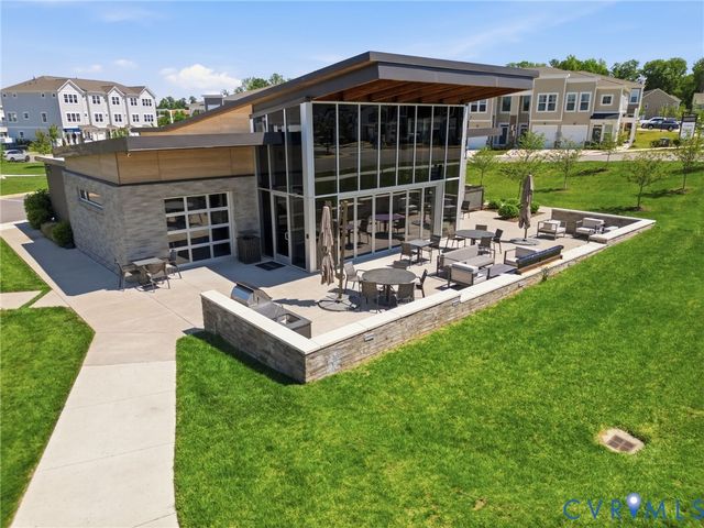 3813 Maze Runner Dr, Midlothian, VA 23112