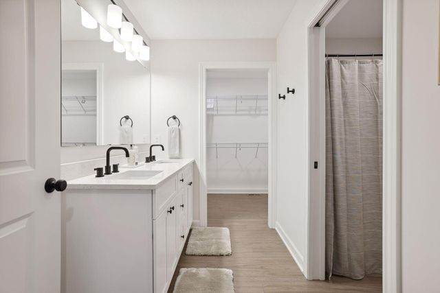 634 Franklin Street, Roberts, WI 54023