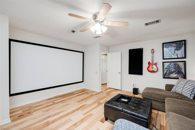 6621 Mesa HOLW, Austin, TX 78750