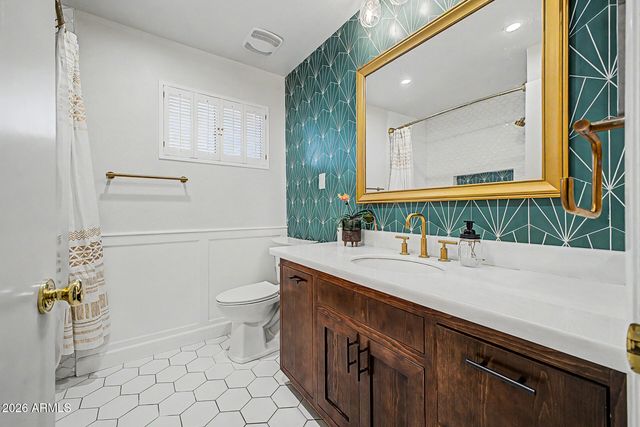 309 W FLYNN Lane, Phoenix, AZ 85013