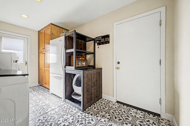 309 W FLYNN Lane, Phoenix, AZ 85013