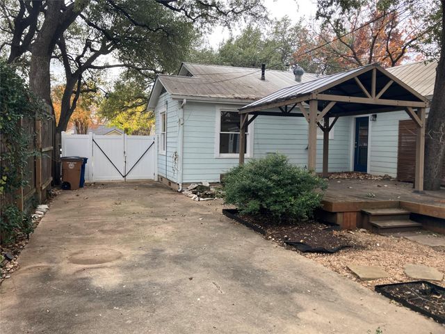 1916 W 39th ST, Austin, TX 78731